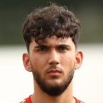 Adrián Gómez
